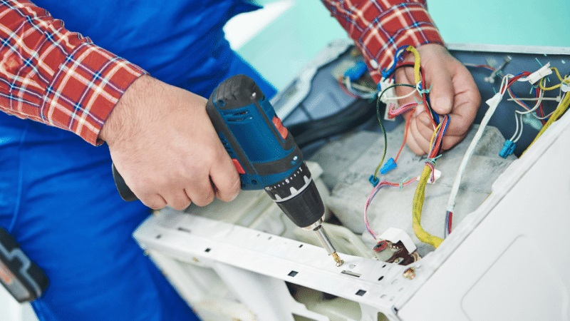 Akhisar Samsung Samsung çamaşır makinesi kart tamiri – Su almama arızası orijinal parça ile giderildi. - Teknik servis örneği